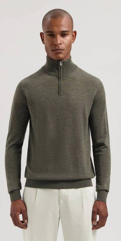 Dstrezzed gebreide trui met wol donkergroen