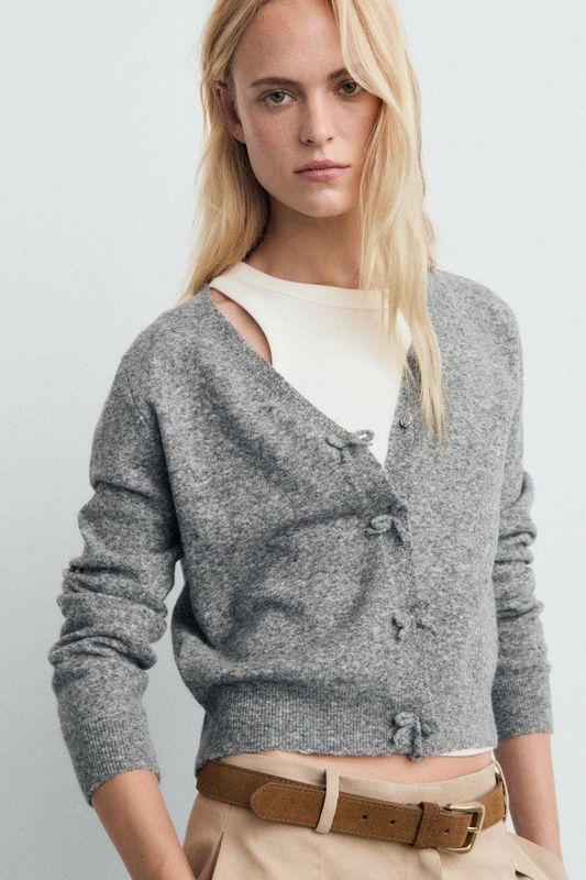 MANGO - Gebreid Vest - Grijs - V-hals - Lange Mouw