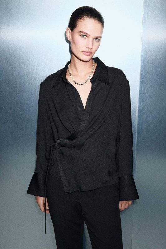 Mango blousetop zwart