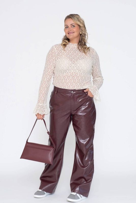 Vmctessa - High Rise Wide Leg Fit - Jeans - Gecoat Effect - Curve