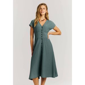 Zomerjurk met een lange zijsplit in jeansblauw/aquapetrol bedrukt