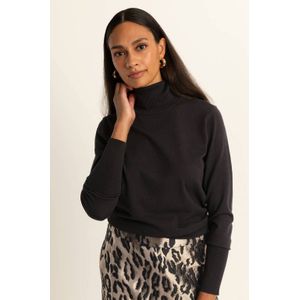 Expresso trui zwart rib gebreid