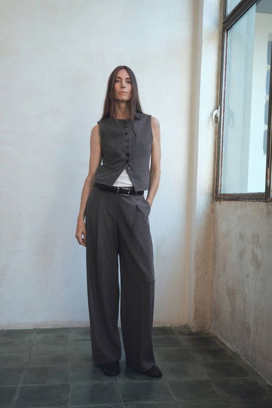 Mango gilet met krijtstreep grijs