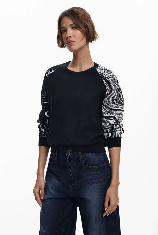 Desigual - Round Neck Long Sleeve Knitwear - Zwart