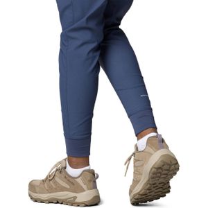 Columbia - Redmond IV LOW WATERPROOF - Trekking- en Wandelschoenen - Nat Zand - Grafiet Paars