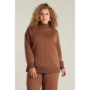 Yest - Curve - Sweater - Sand - Romeysa Essential