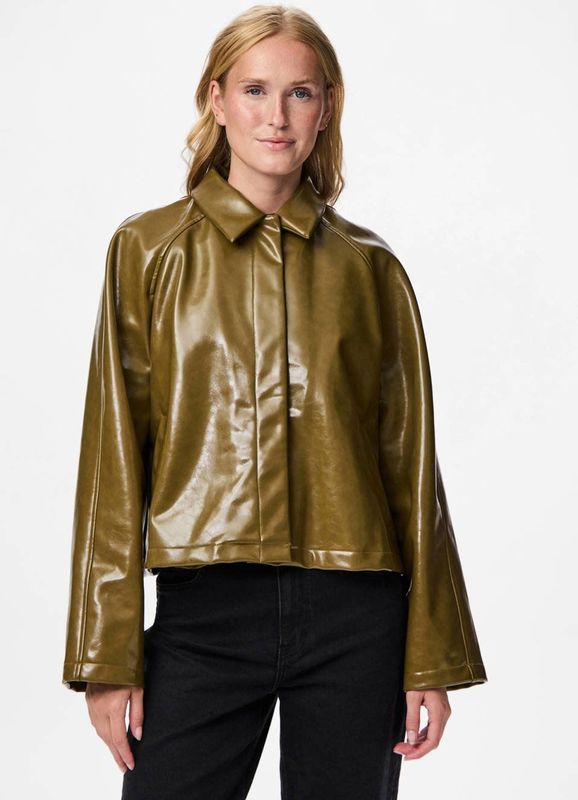 Pcmerry - Jas - Polyester - Glanzende Coating - Gespreide Kraag - Drukknopen