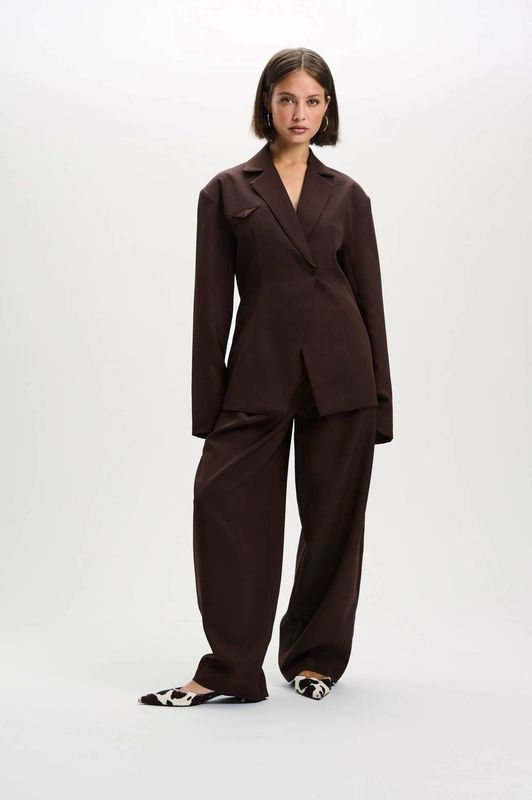 Refined Department - Kaly Woven - Broek - Donkerbruin - Barrel Fit