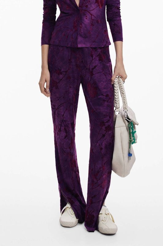 Flared Broek - Vloeiende Textuur - Licht Uitlopend - Bloemenprint