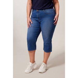 Miss Etam Plus slim fit capri jeans Jackie medium denim