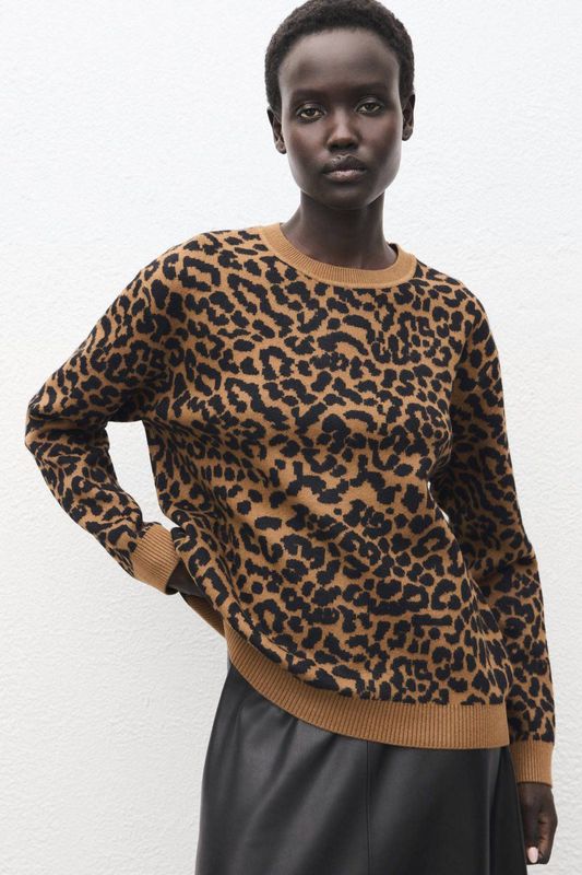 Mango - Pullover - Bruin - Panterprint