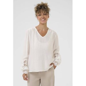 Cream blousetop wit