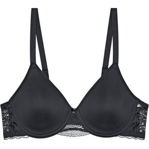 Triumph voorgevormde beugelbh Modern Lace zwart