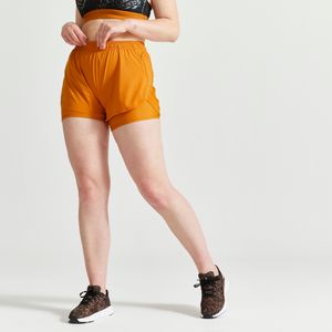 2-in-1-fitnessshort irritatiewerend aan de dijen oker