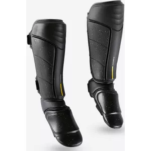 FIGHTR® Scheenbeschermers - met perfecte pasvorm en ideale bekleding | scheenbeschermers voor kicks in kickboksen, MMA, Muay Thai en andere vechtsporten (zwart, L