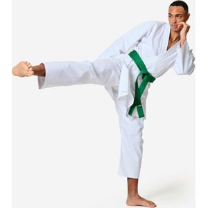 Licht en aansluitend karatepak wit