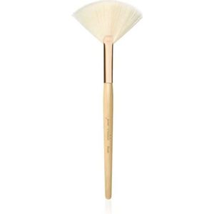 jane iredale White fan brush