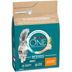 2,8kg Adult Kip & Volkoren Granen Purina ONE Kattenvoer