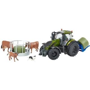 Britains Olive Green Valtra 43324 Tractoraccessoire om te verzamelen, compatibel met boerderijdieren en speelgoed in schaal 1:32, geschikt voor verzamelaars en kinderen