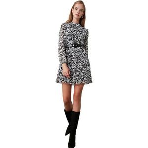 TRENDYOL Dames Mini A-Line Staande Collar Woven Dress, Zwart, 44, zwart.