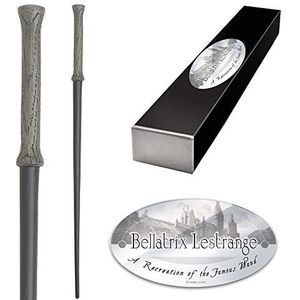 The Noble Collection - Bellatrix Lestrange Character Wand - 37 cm (37 cm) High Quality Harry Potter Wand met Name Tag - Harry Potter filmset filmrekwisieten muren
