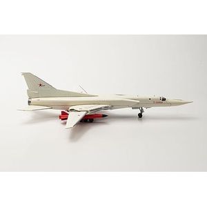 Herpa 572149 Tupolev TU-22M3M Backfire vliegtuig, M3M-prototype - RF-94267 op een schaal van 1: 200, metalen miniatuur met voetstuk, modelbouw, collectors editie