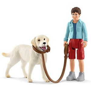 SCHLEICH 42478 Farm World Walking with Labrador Retriever