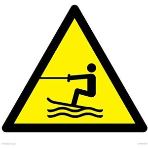 W045 Panneau d'avertissement : zone d'activité en eau remorquée – 400 x 400 mm – S40