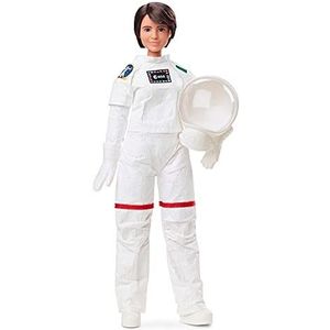 Barbie Signature Samantha Cristoforetti, eerste vrouwelijke Italiaanse astronaut, verzamelpop in ruimtepak, verzamelspeelgoed, GTJ81