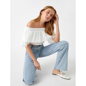 Koton Off The Shoulder Ruffle Lace Gedeiled T-shirt voor dames, offwhite (001)