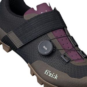 Fizik Vento Ferox Carbon Fietsschoenen om vast te klikken, modder/druif, maat 37 EU