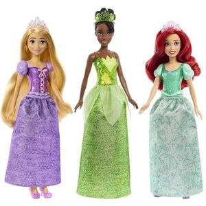 Mattel Disney Princess Toys, 3 modieuze poppen met fonkelende kleding en accessoires geïnspireerd op Disney-films, HLW45