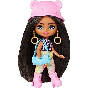 Barbie Extra Fly Mini, kleine pop over reizen en safarikleding, set met dierenprint en accessoires voor het maken van stijlen, speelgoed + 3 jaar (Mattel HPT57)