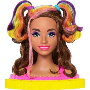 Barbie HMD80 Luxe poppenhoofd met golvend haar, neonbruin, regenboog, accessoires, Color Reveal, vanaf 3 jaar