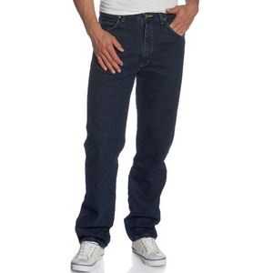 Wrangler Big & Tall Rugged Classic Fit Jeans voor heren, donkerblauw gewassen.