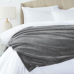 Amazon Basics Pluche deken, Fluwelen touch, voor slaapkamer, grijs, 168 x 229 cm