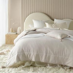 ROOM99 Noemi Elegante sprei beige 240 x 260 cm veelzijdig inzetbaar als bedsprei of bankovertrek, deken voor bed en bank, gewatteerde stijl, ideaal als sprei