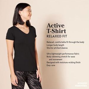Amazon Essentials Dames Tech Stretch T-shirts met korte mouwen en V-hals (verkrijgbaar in grote maten) ruimteverf antraciet gemêleerd / framboos rood, maat XS