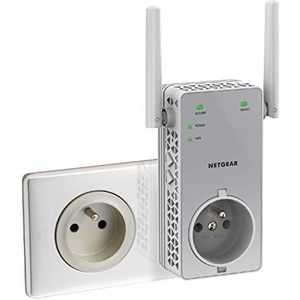 NETGEAR WiFi Repeater (EX3800), WiFi Amplifier AC750, WiFi Booster, tot 70m², krachtige WiFi repeater, WiFi Extender met geïntegreerd stopcontact, Compatible met alle internetboxen, wit