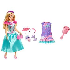 Barbie HMM67 Malibu Deluxe pop voor kleuters, 34 cm, blond, met accessoires, zacht lichaam, beweegbaar, mode voor feest en bed