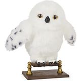 Harry Potter - Hedwige betoverde Wizarding World - pluche interactieve uil Hedwige 30 cm met accessoires - hoofd en vleugels die bewegen - geluiden en bewegingen - 6061829 - speelgoed voor kinderen vanaf 5 jaar