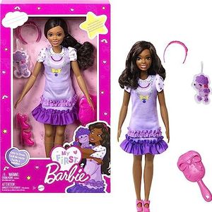 Barbie HLL20 - My First Brooklyn pop met zacht en beweegbaar lichaam, zwart haar en accessoires voor kinderen d