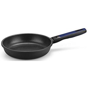 BRA Advanced - Pan 22 cm, zwart, gegoten aluminium met antiaanbaklaag, Teflon-profiel, versterkt zonder PFOA, compatibel met alle warmtebronnen met inductie [exclusief bij Amazon]