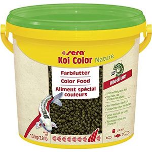 sera (07022) Koi Color Nature Medium 3,8 liter. Een voering in natuurlijke kleur met 10% spirulina voor koi gekleurd tussen 12 en 25 cm, koi-voering zonder kleur- en conserveringsmiddelen