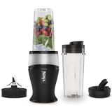 Ninja 700 W Slim en Smoothie Maker, 2 x 470 ml bekers met drinkdeksel, persoonlijke mixer, verplettert ijs en bevroren fruit, zilver/zwart QB3001EUS