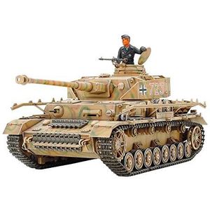 1:35 Tamiya 35181 German SdKfz.161/2 Panzer IV J With 1 Figure Plastic Modelbouwpakket