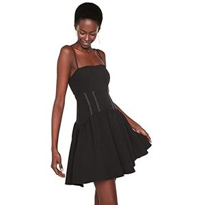 TRENDYOL Dames mini-A-lijn jurk van geweven stof, regular, zwart, 40, zwart.