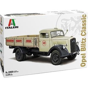 1:24 Italeri 3960 Opel Blitz Classic - Truck Plastic Modelbouwpakket