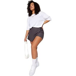 Trendyol Grote maten shorts en bermuda - grijs - hoge taille damesshorts (1 stuk), grijs.
