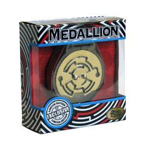 Huzzle Cast Medallion